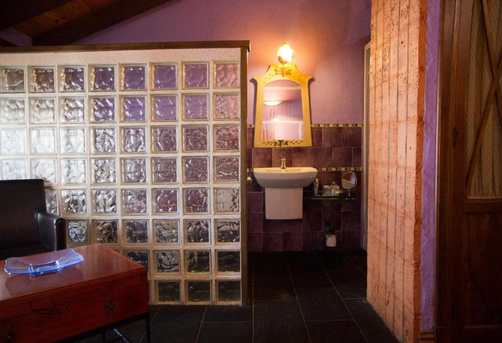 Отель La Casona Del Abuelo Parra Вильянуэва-де-лос-Инфантес Экстерьер фото