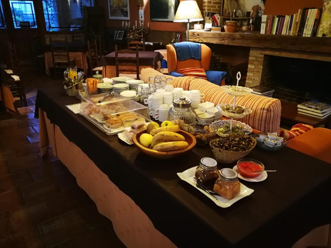 Отель La Casona Del Abuelo Parra Вильянуэва-де-лос-Инфантес Экстерьер фото